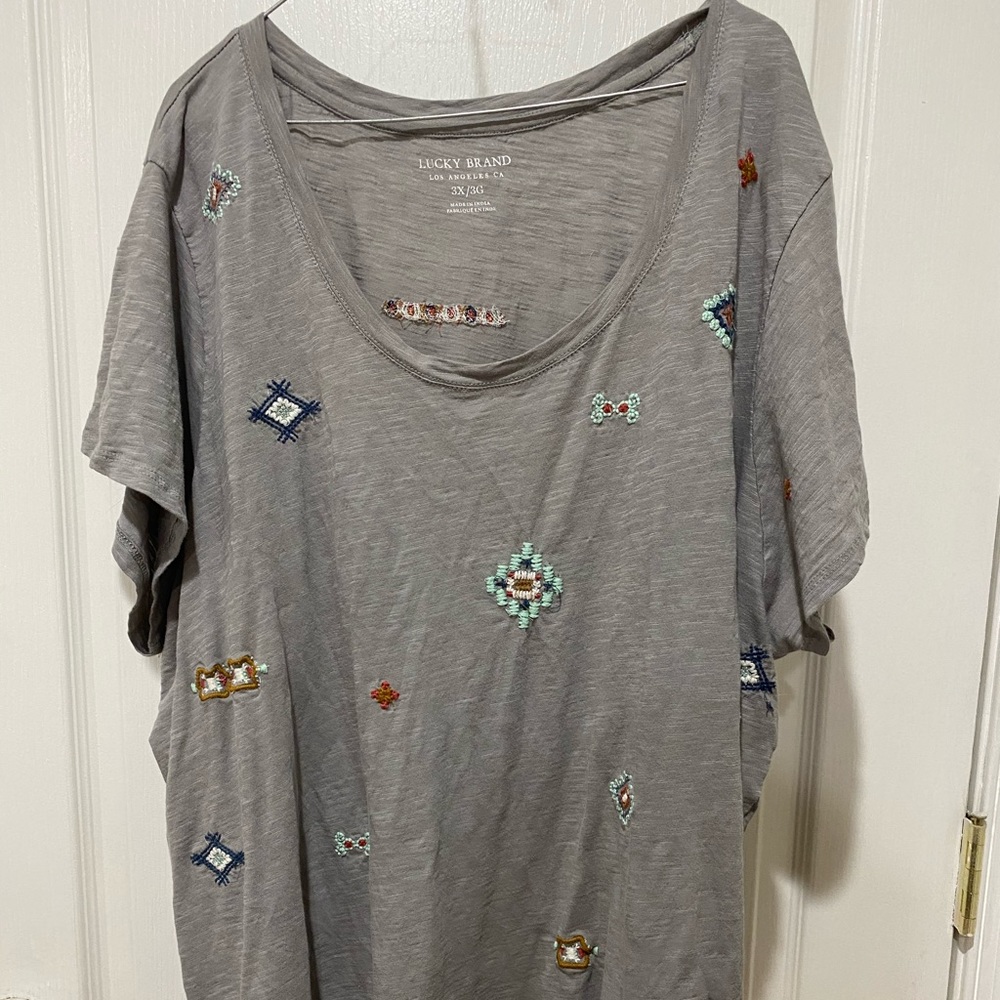 Lucky brand shirt with embroidery